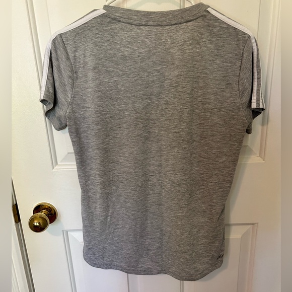 Adidas, t-shirts, like new, size Small. - Picture 2 of 2